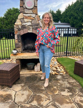 Load image into Gallery viewer, Fallin' For Flowers